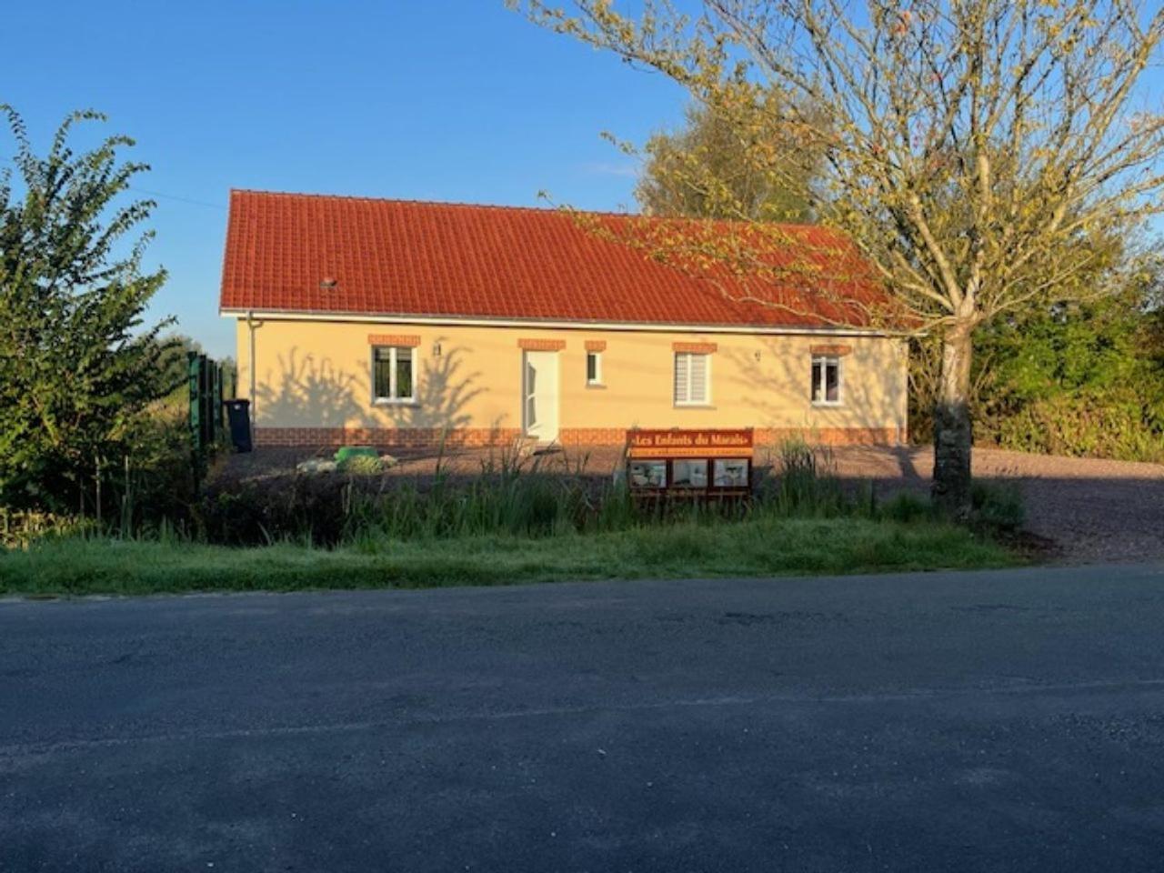 Villa Les Enfants Du Marais Favières Esterno foto